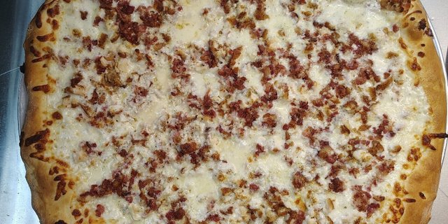 Chicken Bacon Ranch Pizza