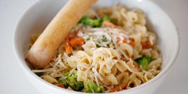 Buttery Noodles