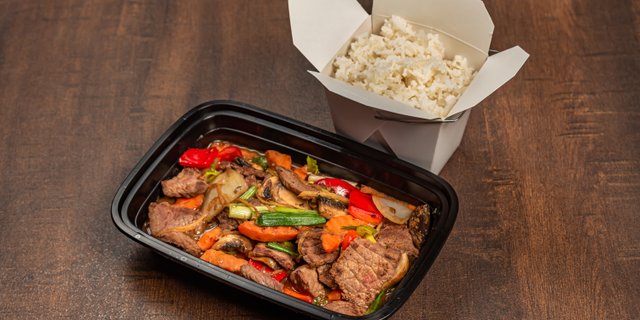 Beef w/ Ginger Sauce