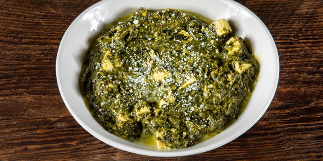 Saag Chicken