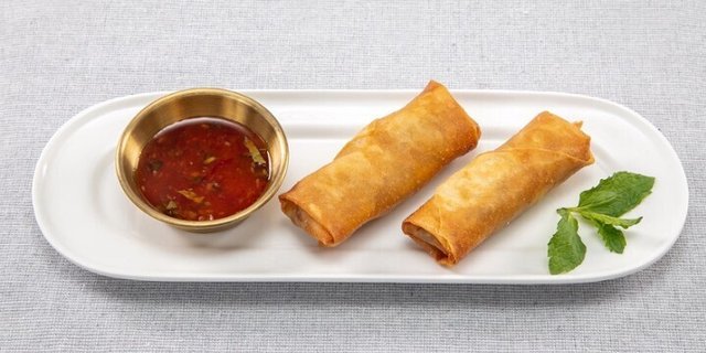 Pork & Shrimp Spring Roll Half Tray