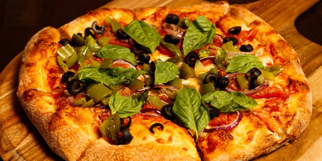 The Hanging Garden of Babylon Pizza