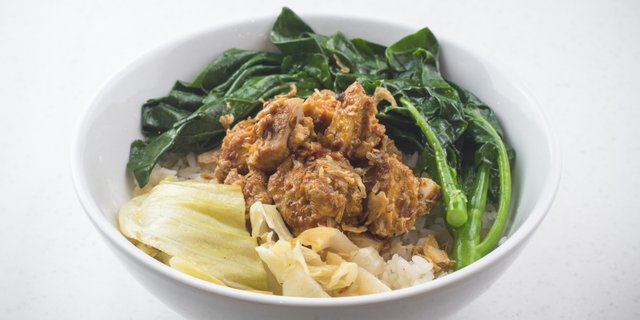 Firecracker Chicken Rice Bowl