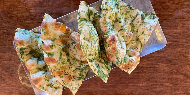 Buttered Naan