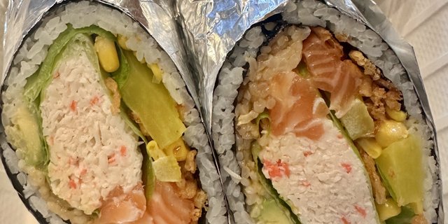 Spicy Tuna Sushi Burrito