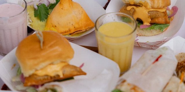 Butter Paneer Samosa Sliders