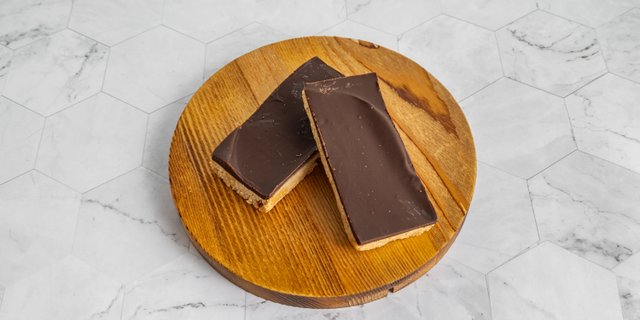 Vegan Chocolate Peanut Butter Bar