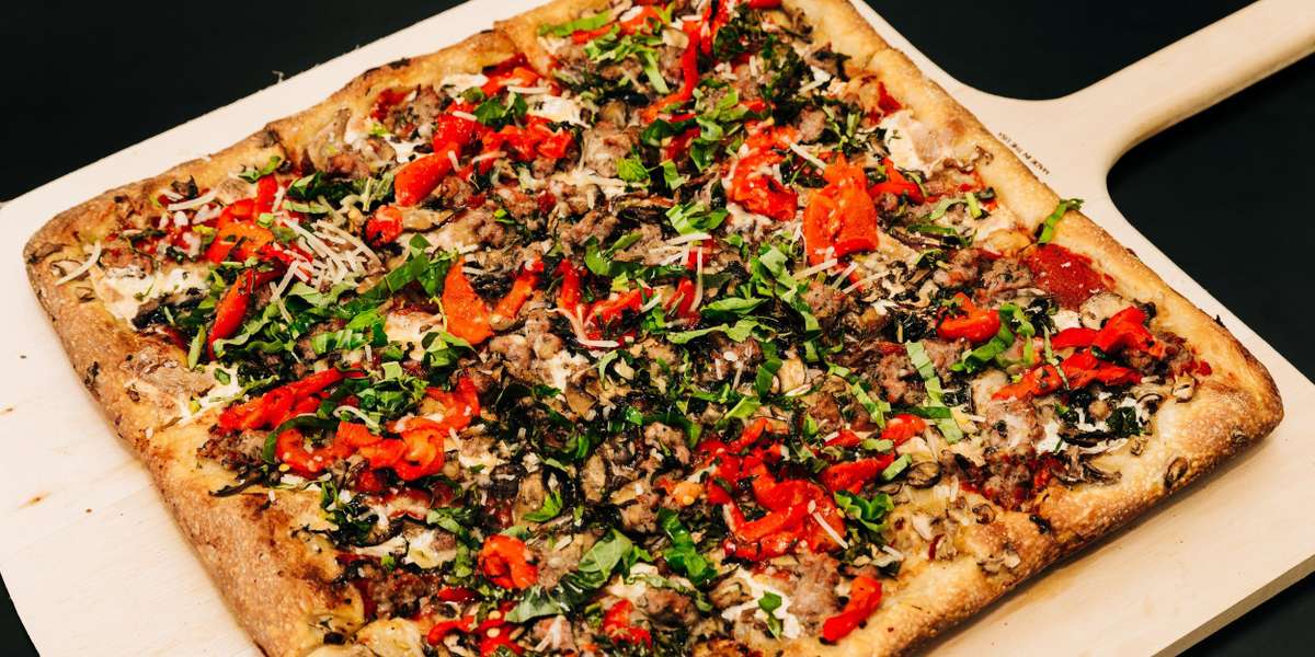 Williamsburg Pizza