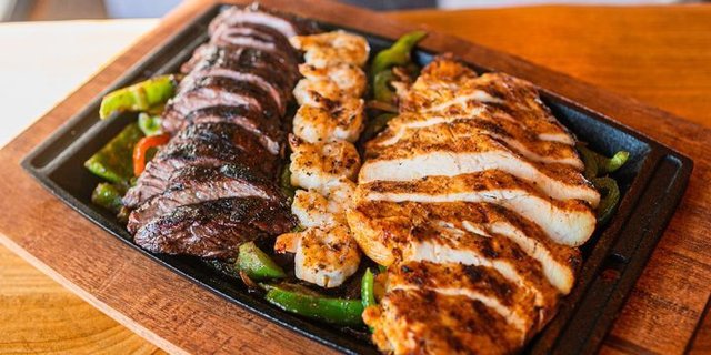 Steak Fajitas Bar