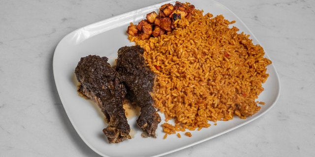 Jollof Meal w/ Jerk Chicken