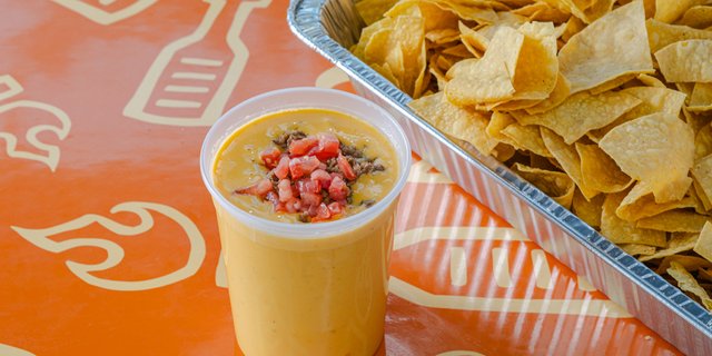 Chips & Beefy Queso