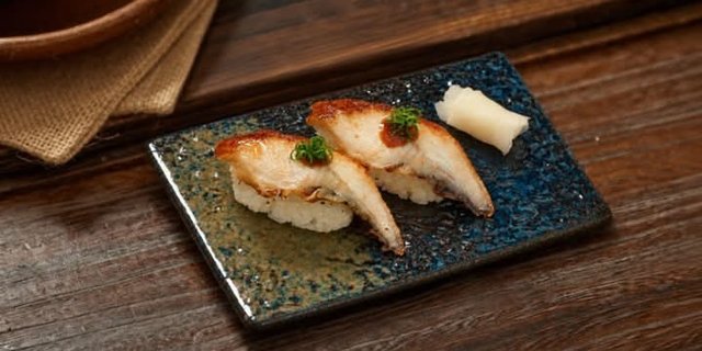 Yellowtail Sushi