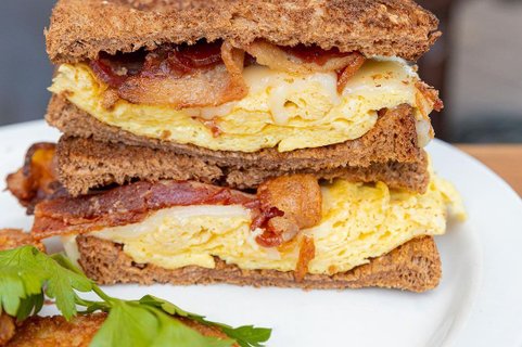 Breakfast Egg Sandwich