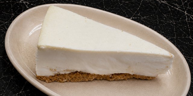 Crumbs & Cream Cheesecake
