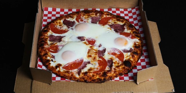 Breakfast Pizza