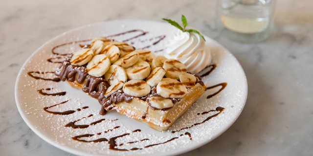 Nutella Banana Waffle