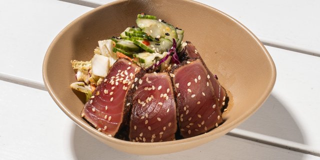 ahi tuna crispy rice + side