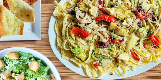 Tuscan Amore Pasta w/ Side Salad