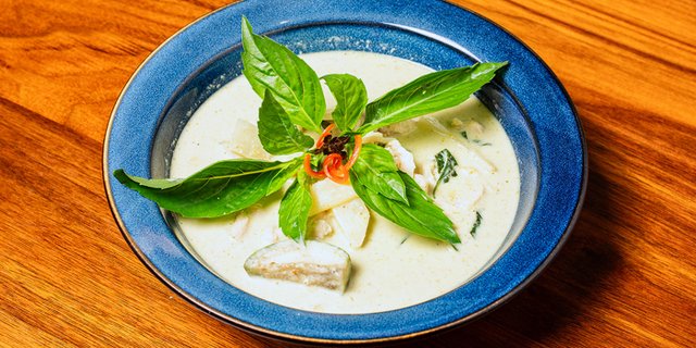 Green Curry Tray