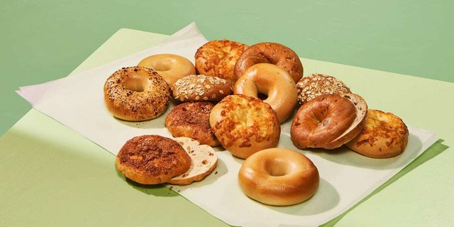 Baker's Dozen Bagels