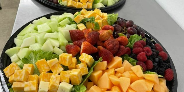 Fruit & Cheese Tray
