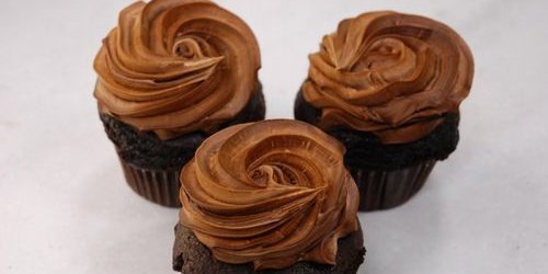 Chocolate Sponge Cupcakes With Chocolate Buttercream