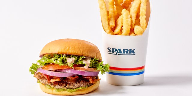 Cali Spark Burger Bagged Lunch