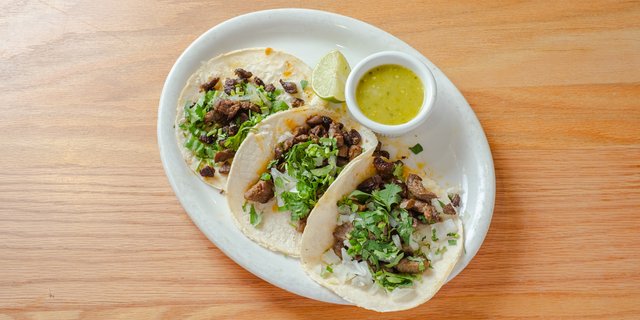 Tacos de Carne Asada