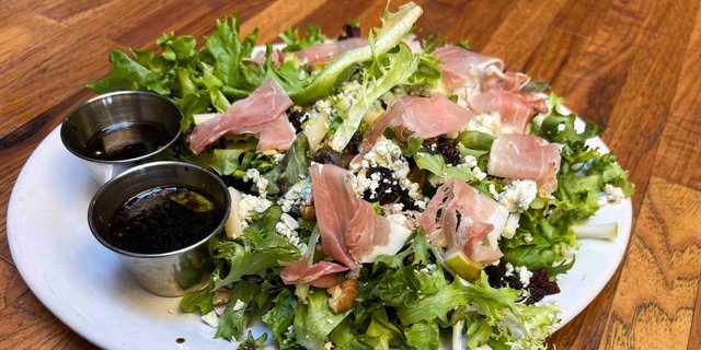 Arugula & Prosciutto Salad
