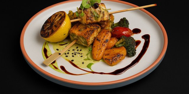 Grilled Salmon Skewers