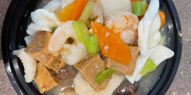 Shrimp Dumpling Soup