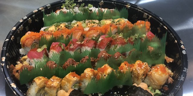 Spicy Sushi Roll Platter