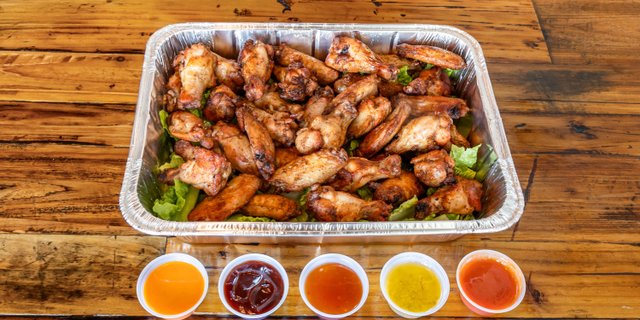 Jumbo Party Wings