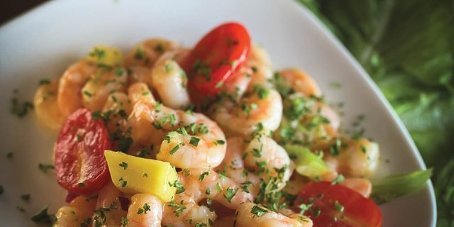 Shrimp & Mango Salad