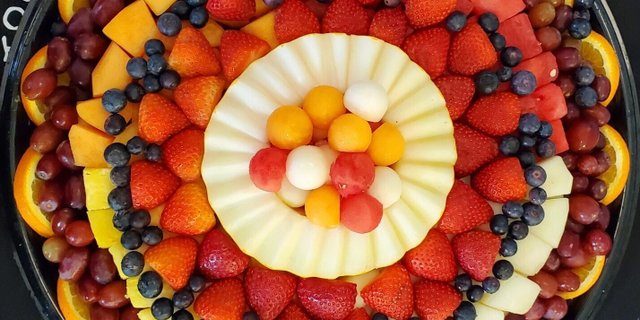 Seasonal Fruit Tray