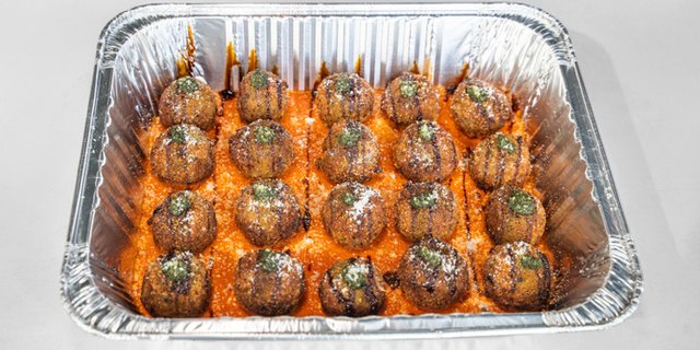 Fresh Mozzarella & Basil Arancini