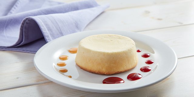 Individual Gluten-Friendly Keto Cheesecake