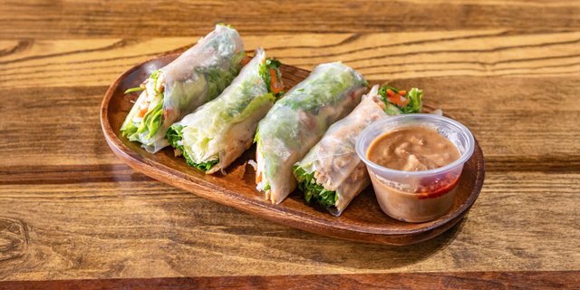 Savory Chicken Spring Rolls