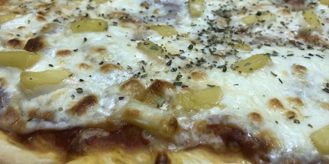 16" Hawaiian Pizza