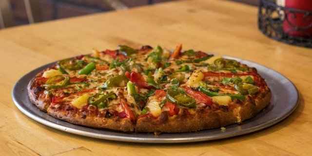 Peppers & Pineapple Pizza