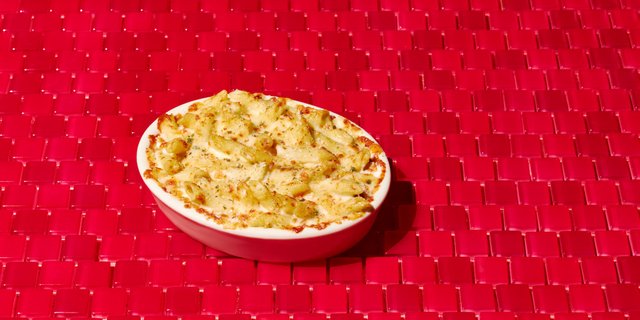 Oven-Baked Cheese Alfredo Pasta