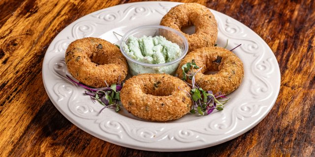 Medu Vada