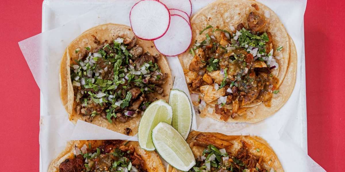 El Tesoro Taqueria & Grill