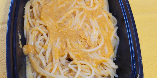 Vegan Spaghetti W/ “Vadas” Sauce