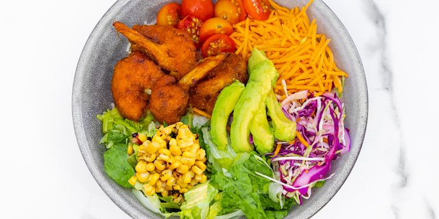 Buffalo Cauli Salad Bowl