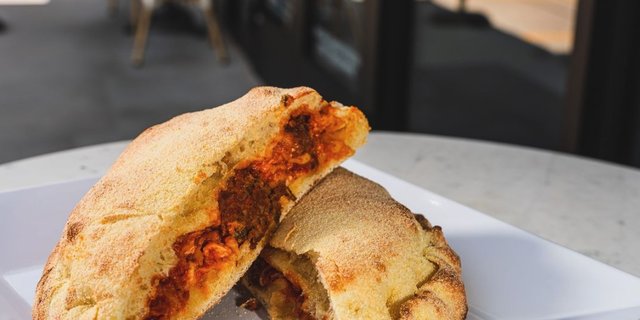 Meatballs Moroccan Pizza