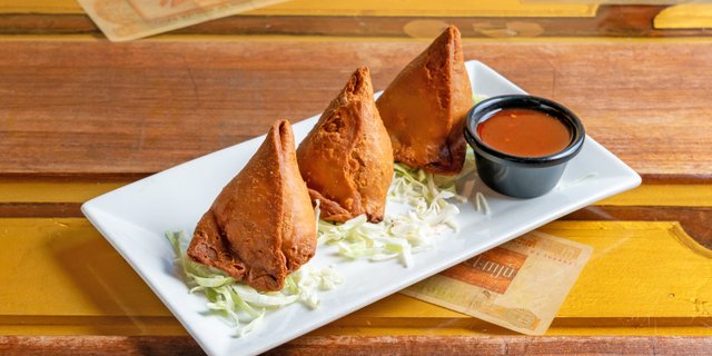 Vegetarian Samusa