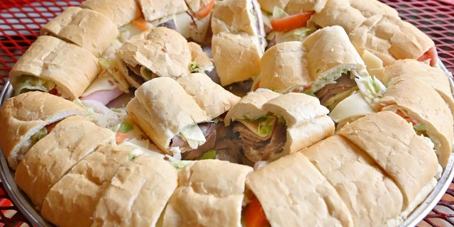 Mixture Po’Boy Party Platter