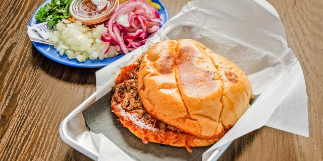 Torta De Birria