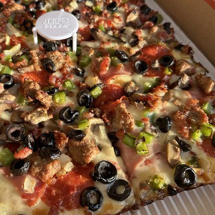 Veggie Corner Pizza